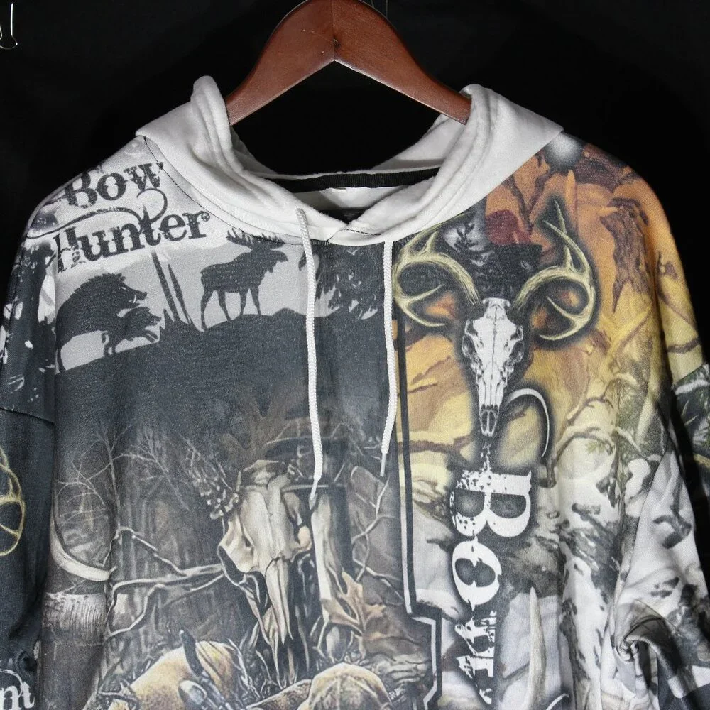 Bow Hunter Camo Hoodie - Size XL - Picture 2 of 6